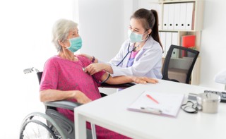 W niektórych sanatoriach powstaną miejsca rehabilitacji postcovidowej