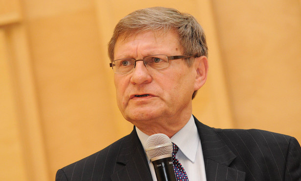 Balcerowicz radzi, jak powstrzymać kolejny kryzys