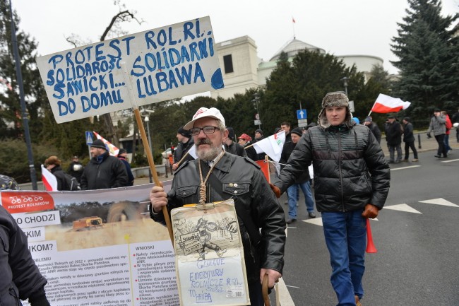 Rolniczy protest w Warszawie