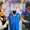 Pamiątka po meczu, w którym Maradona strzelił najsłynniejszą bramkę, sprzedana. Kosmiczna cena