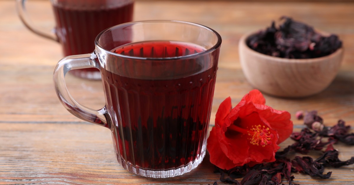 Hibiskus: Napój na Lato Zdrowe dla Serca