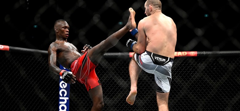 Sensacja na UFC 293! Adesanya stracił mistrzowski pas. Strickland królem wagi średniej [FOTO]