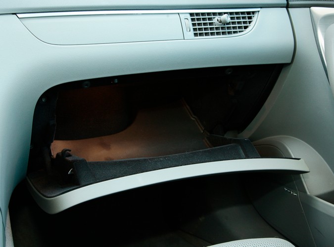 Oto najnowszy Saab 9-5 chwycił kierowców za serce. Tak, tak Polacy zamiast niemieckich gablot wybierają najnowszą limuzynę szwedzkiej marki. Wirus turbo z dnia na dzień atakuje nowe organizmy!