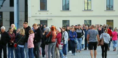 Łódź kocha Noc Muzeów. Pierwszy raz po pandemii tłumy łodzian w Pałacu Poznańskiego, Muzeum Kinematografii i EC1