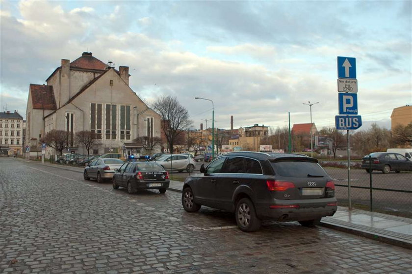 Poznań, parking płatny, autobusy