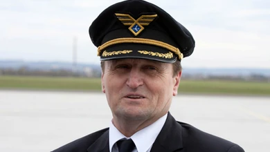 "Anioł z Okęcia" ocalił ponad 200 osób. Mówił o nim cały świat