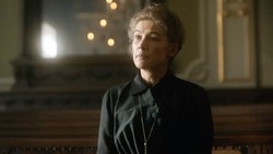 Rosamund Pike jako "Skłodowska". Zobacz polski ZWIASTUN