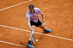 Turniej ATP w Madrycie. Hurkacz odpadł w trzeciej rundzie