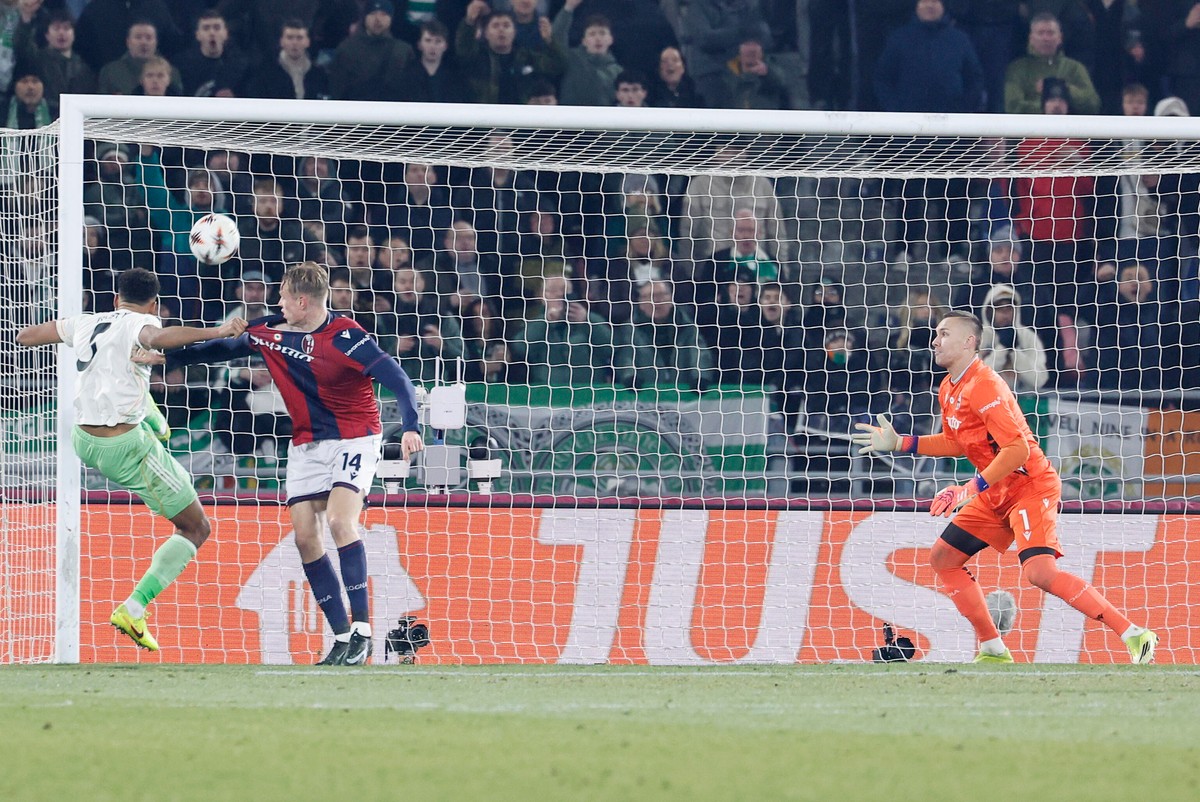 Bramkarz reprezentacji Polski wrócił do gry i zaliczył wpadkę. Koszmarny mecz Skorupskiego