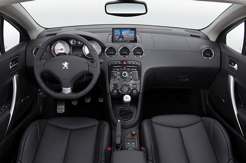 308 CC - najpiękniejsza wersja kompaktowego Peugeota