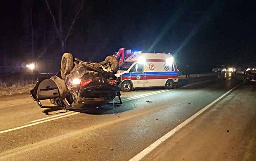 Wypadek na drodze krajowej nr 75 w Małopolsce. Dwie osoby w szpitalu