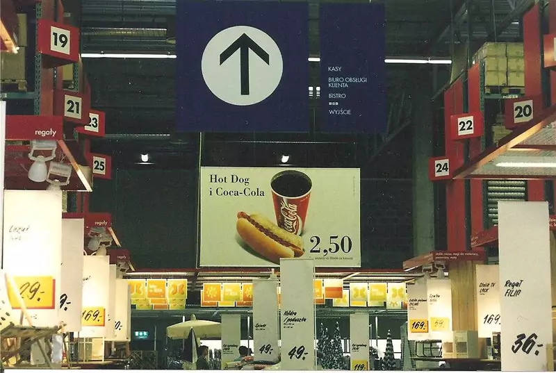 Hot-dogi w Ikei
