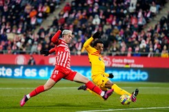 Barcelona bez Lewandowskiego trzeci raz rzędu wygrała 1:0 [WIDEO]