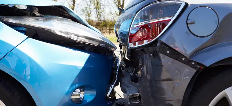 W tych miastach w Polsce jest najwięcej wypadków. Właściciele BMW i Audi płacą tam krocie