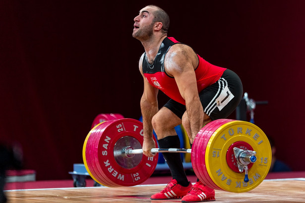 Dwóch reprezentantów Polski przyłapanych na dopingu. Brali hormon wzrostu i meldonium