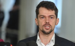 Mąka z chrząszczy. Kołodziejczak: To zapychanie nas w zaułek śmierci