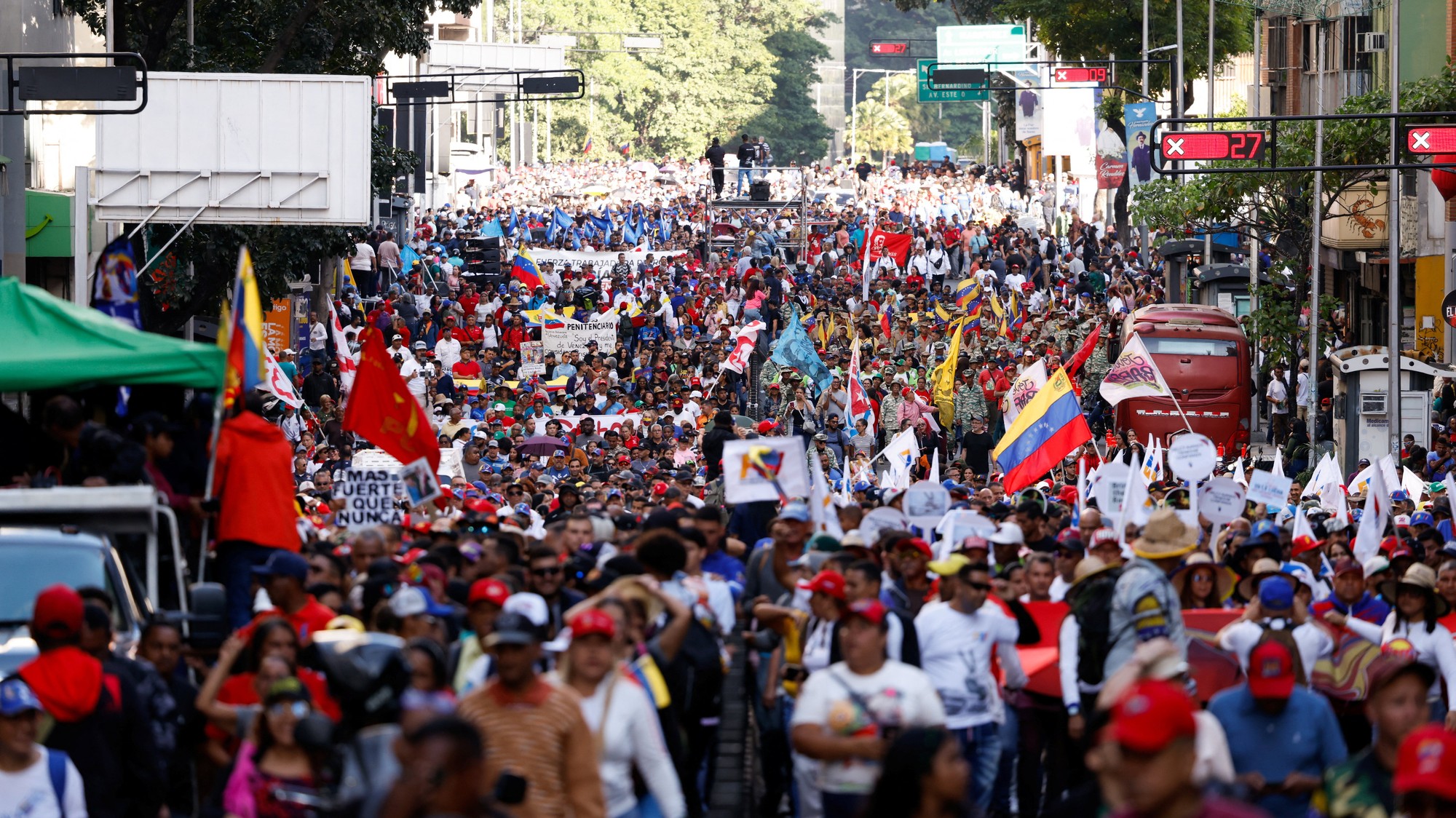 Tisíce Venezuelčanov žiadalo prepustenie Madura, 3. februára 2026.