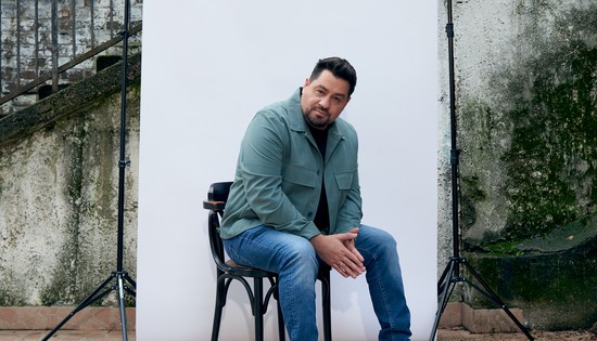 „Szeretném, ha nem a hibát, hanem az embert látnánk egymásban” - Molnár Ferenc Caramel a romák helyzetéről mesélt