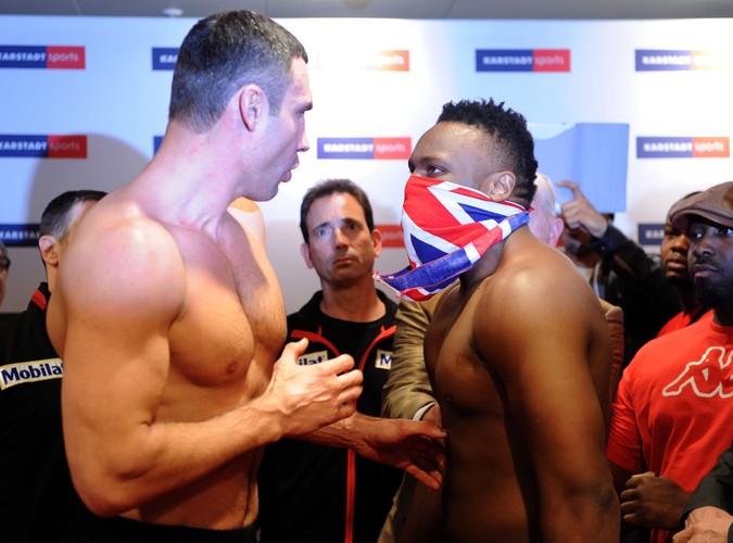 Witalij Kliczko i Dereck Chisora