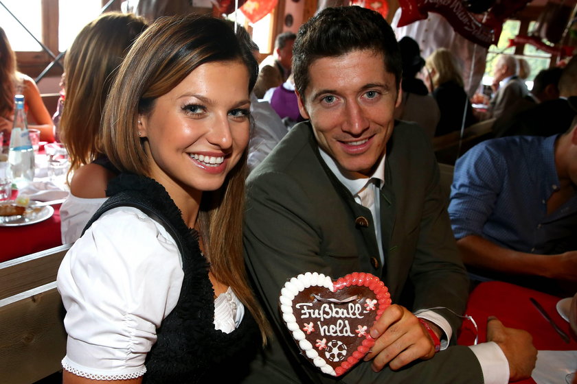 Anna i Robert Lewandowscy na imprezie