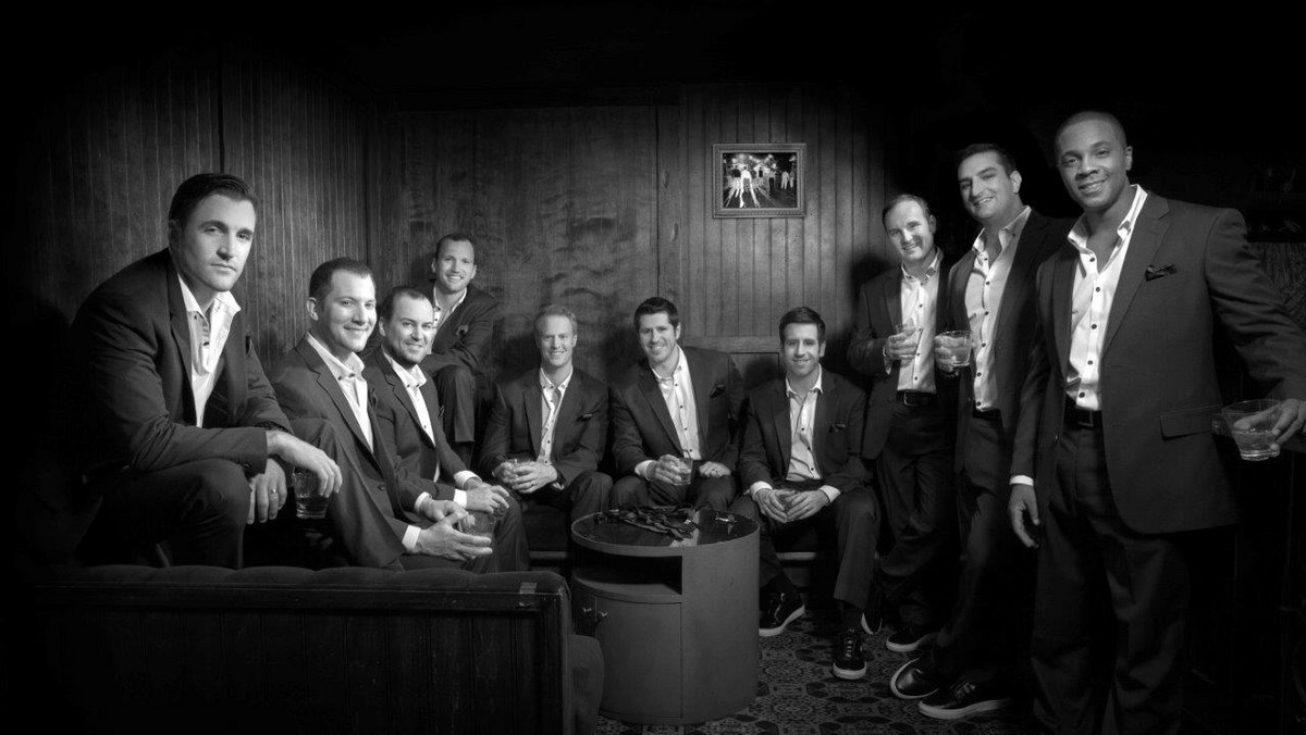 Straight No Chaser zagrają koncert w Polsce. Grupa a cappella wystąpi 15 marca 2016 roku w Klubie Stodoła w Warszawie. Bilety na koncert, który odbędzie się w ramach trasy The New Old Fashioned są już dostępne w sprzedaży.