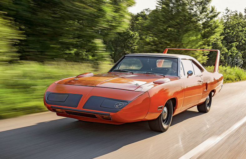 Plymouth Road Runner Superbird