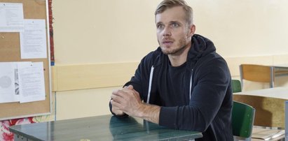 Artur z „M jak miłość" trafi do psychiatryka! To część jego perfidnego planu