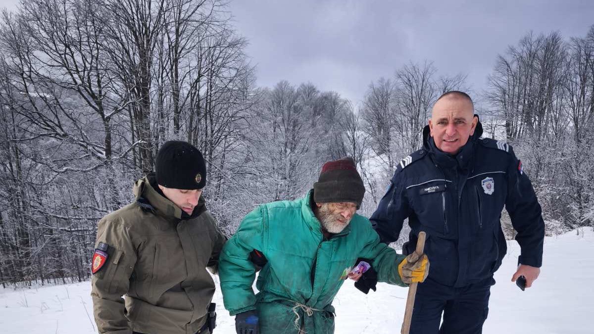 Pomoć muškarcu u okolini Bora