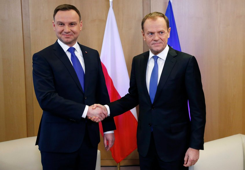 Andrzej Duda i Donald Tusk przed posiedzeniem Rady Europejskiej w Brukseli (18.01.2016)