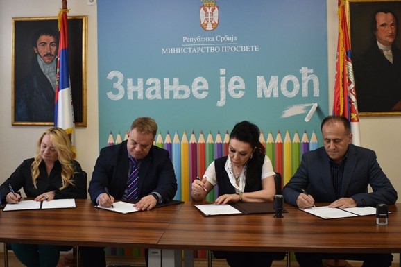 Produžen rok važenja Posebnog kolektivnog ugovora za zaposlene u vrtićima za tri godine: Sastanak ministra prosvete i tri  reprezentativna sindikata