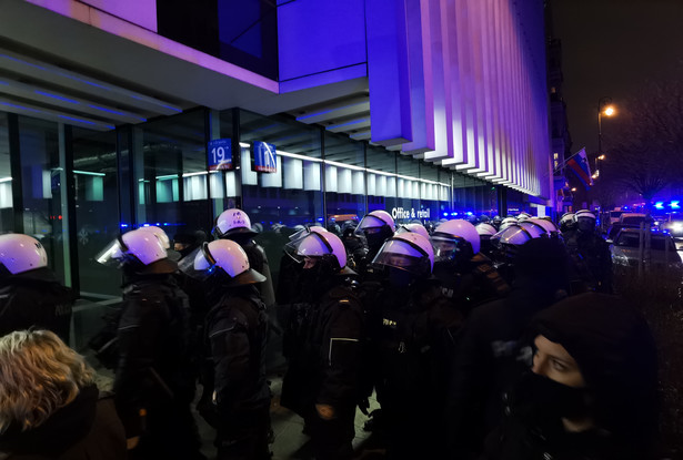 Bezbłędny i niewinny jak policjant