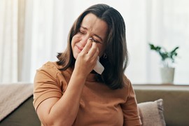 "Svekrva mi nije ušla u kuću 18 godina, ignoriše i mene i UNUKE KOJE SAM JOJ RODILA"