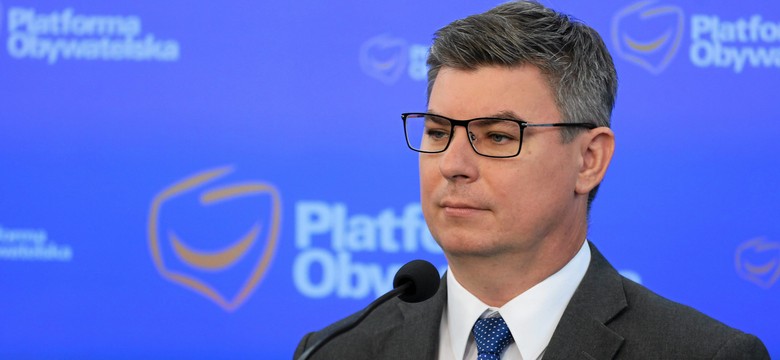 Fakt.pl: Rzecznik PO mija się z prawdą. Proboszcz wysyła sprostowanie