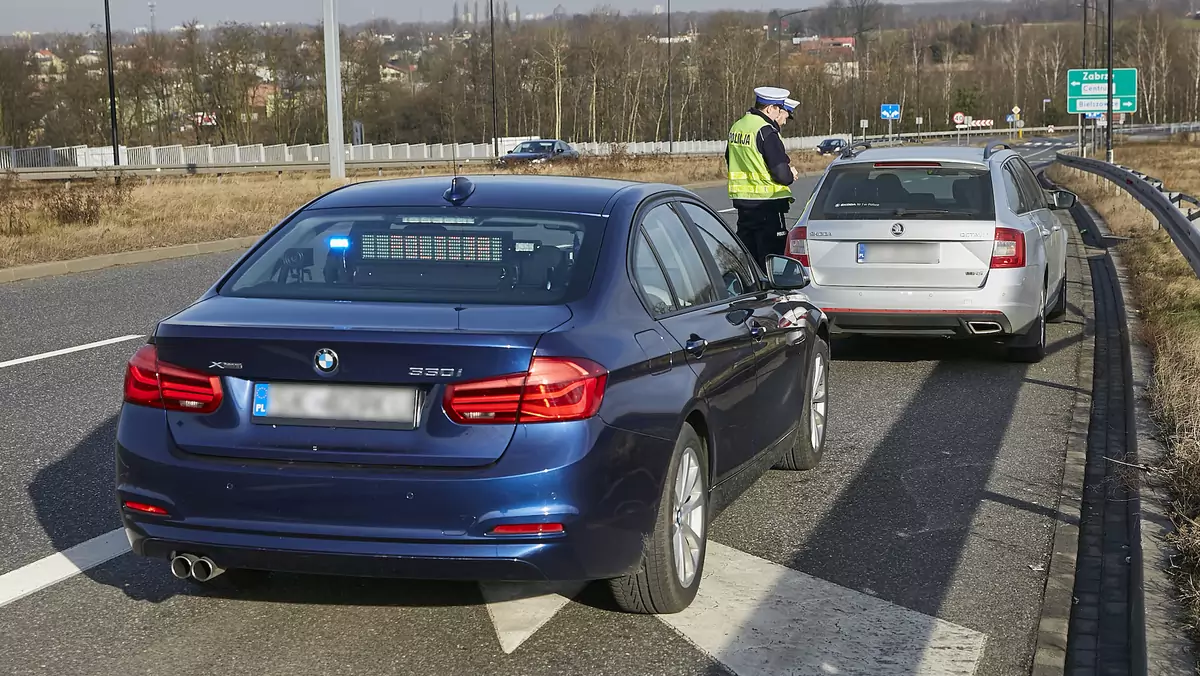 Policyjne BMW serii 3