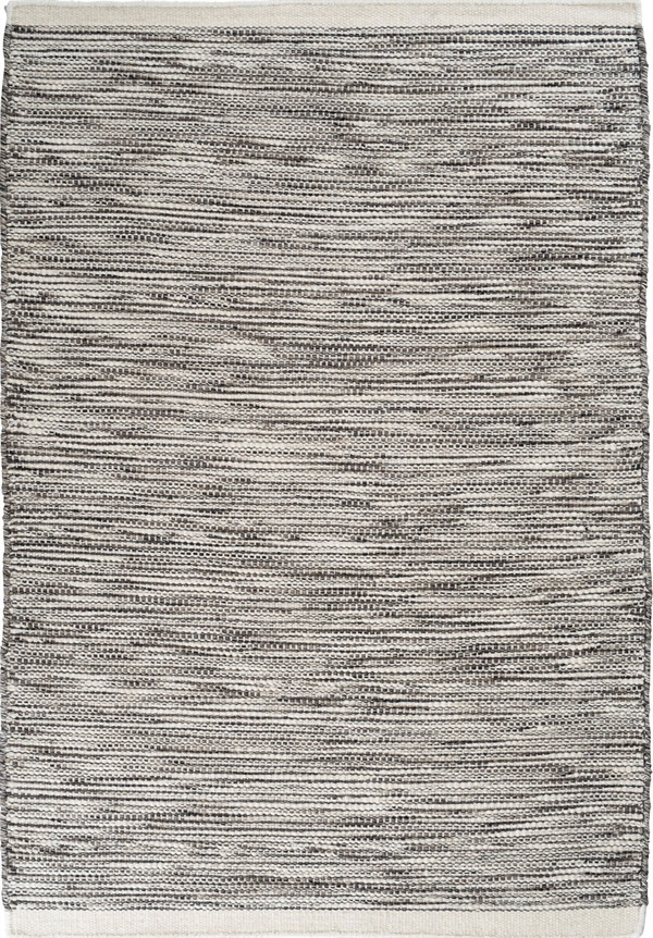 9. Najmodniejsze dywany - umiłowanie prostoty