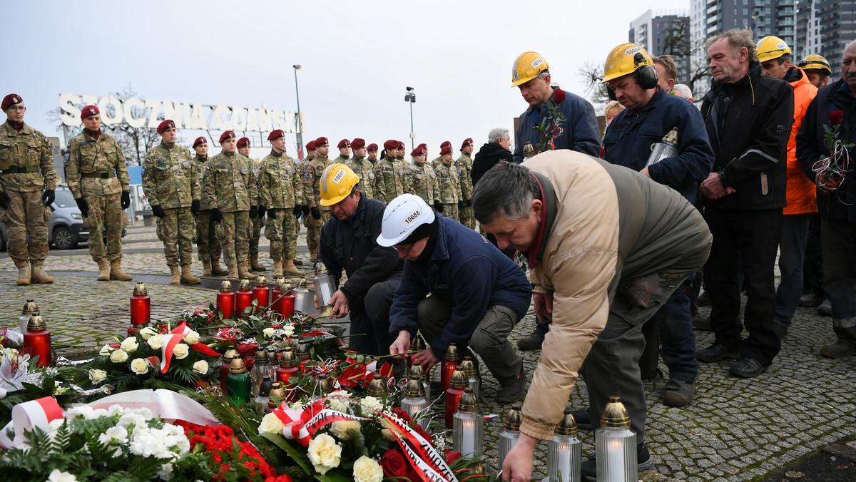 Gdańsk: uczczono pamięć ofiar Grudnia 1970 r. na Wybrzeżu