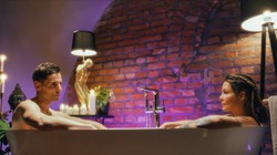 "Miłość, seks & pandemia". Małgorzata Rozenek-Majdan przedstawiana jako MILF. Zwiastun