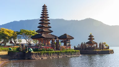Indonezyjski minister: nie chcemy na Bali turystów z plecakami
