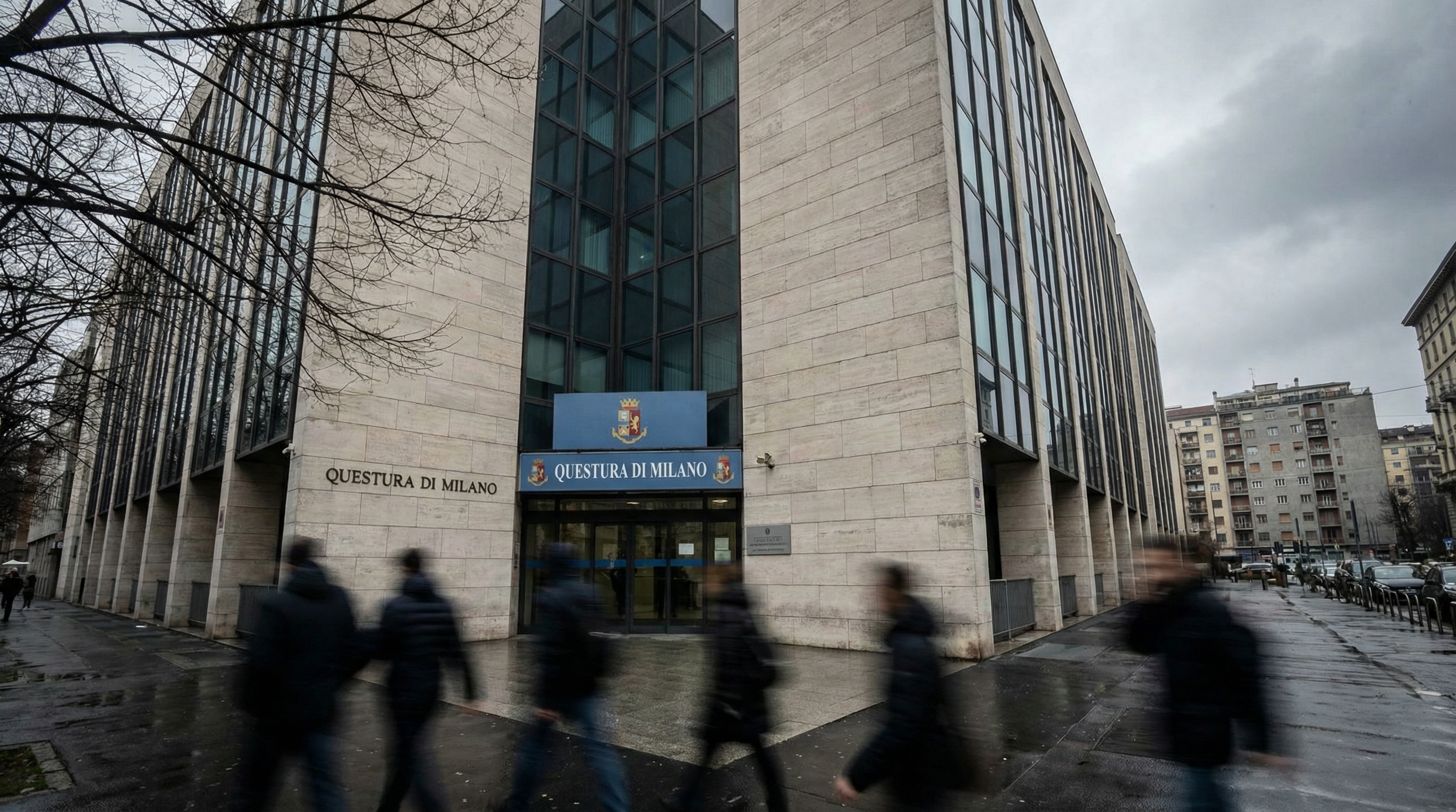 Pistola a salve contro agente: poliziotto indagato per omicidio a Milano