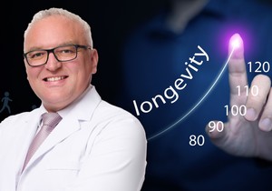 dr Nenad Stanković i ilustracija za dugovečnost