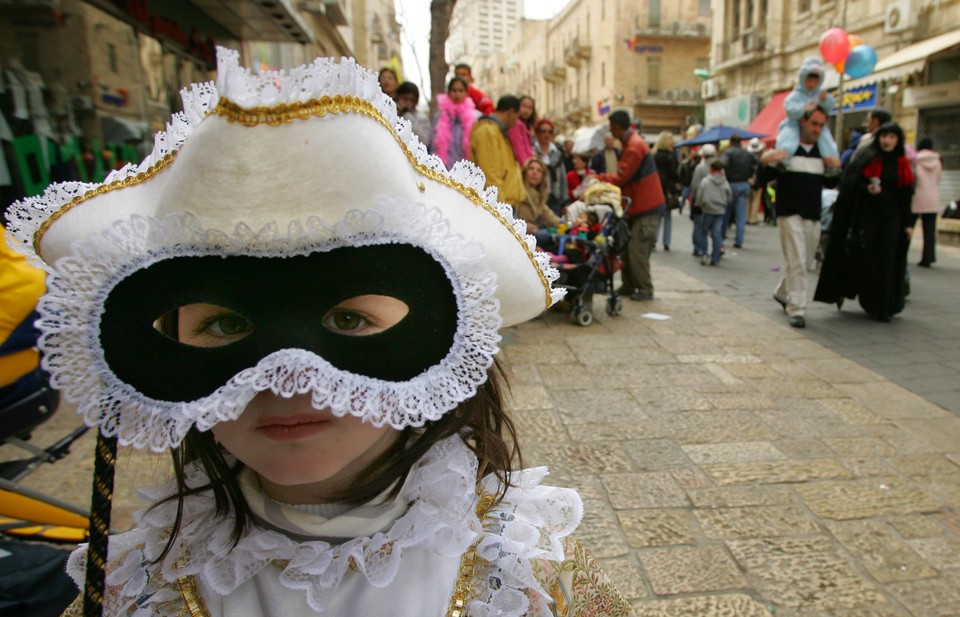 Żydzi obchodzą święto Purim