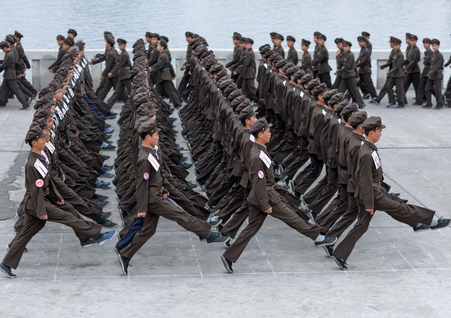 Północnokoreańska armia podczas parady - 2008 r.