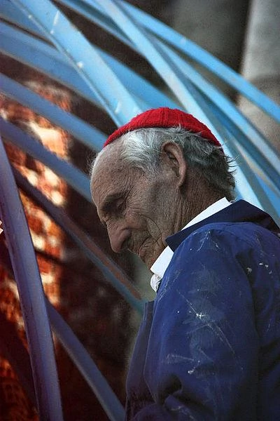 90-letni twórca kościoła Justo Martinez zwany jest Don Justo