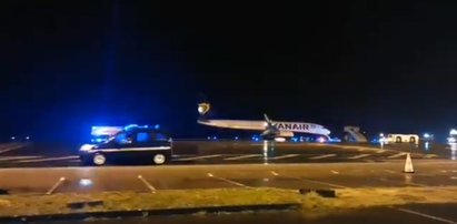 Pożar na pokładzie samolotu Ryanair? Maszyna nagle zaczęła opadać