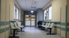 Służba zdrowia, a nie wymiar sprawiedliwości. Polacy wskazują, co najbardziej wymaga poprawy w kraju [BADANIE]