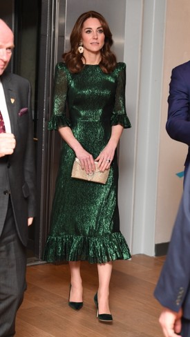 Katalin hercegné és az erdőzöld Manolo Blahnik tökéletes kombináció - tiszta Carrie Bradshaw!