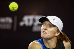 Iga Świątek w półfinale po dwóch tie-breakach i ponad dwóch godzinach gry [WIDEO]