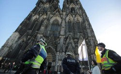 Niemieckie MSW potwierdza po tygodniu: Wśród podejrzanych o napaści seksualne w Kolonii są imigranci