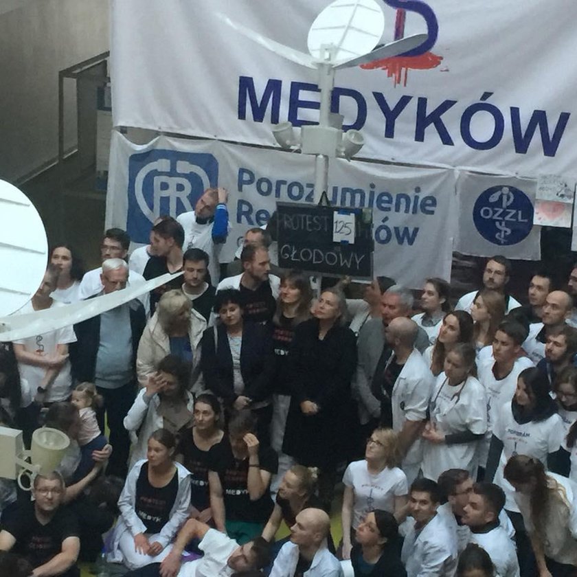 Krystyna Janda popiera protest młodych lekarzy