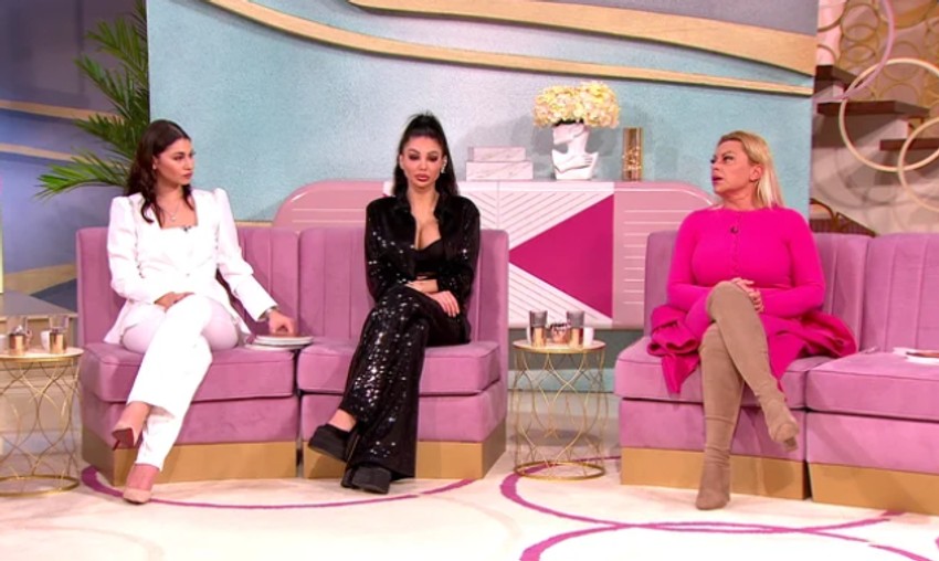 Milica Veselinović, Maja Marinković, Marija Kulić